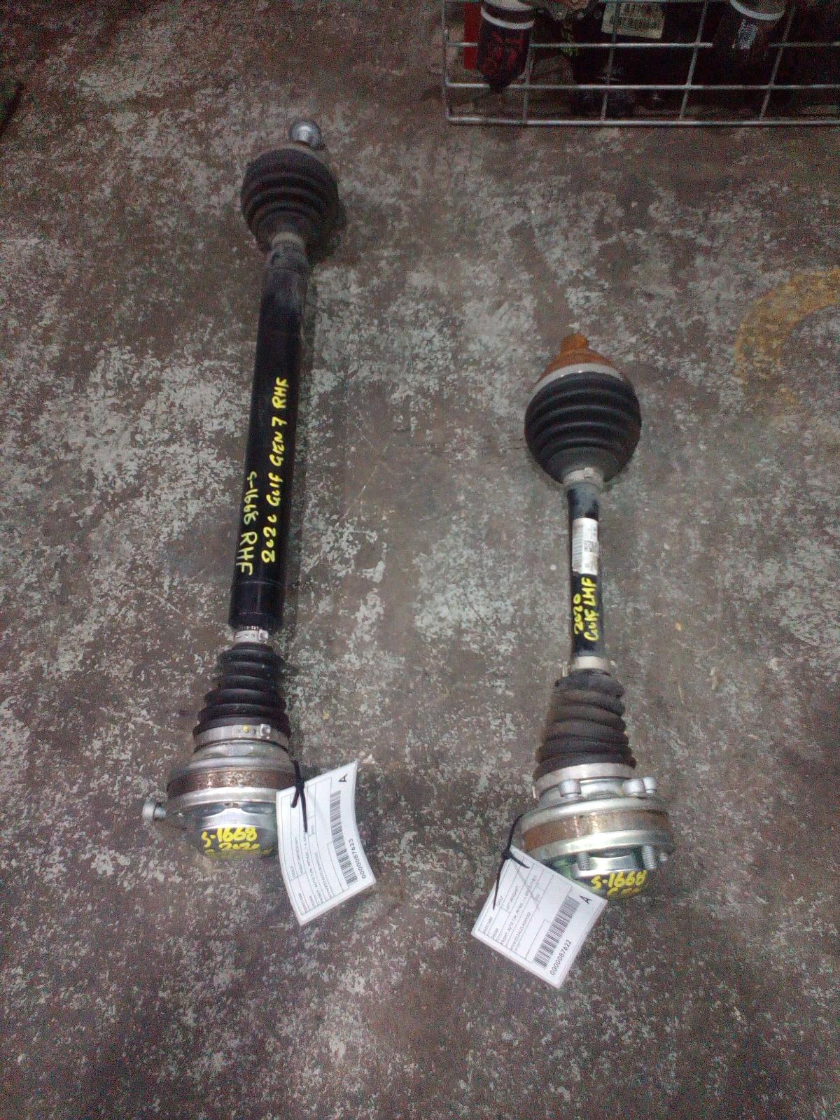 View Auto part Left Driveshaft Volkswagen Golf 2020