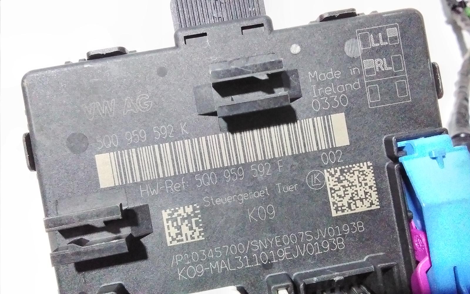 View Auto part Misc Volkswagen Golf 2020