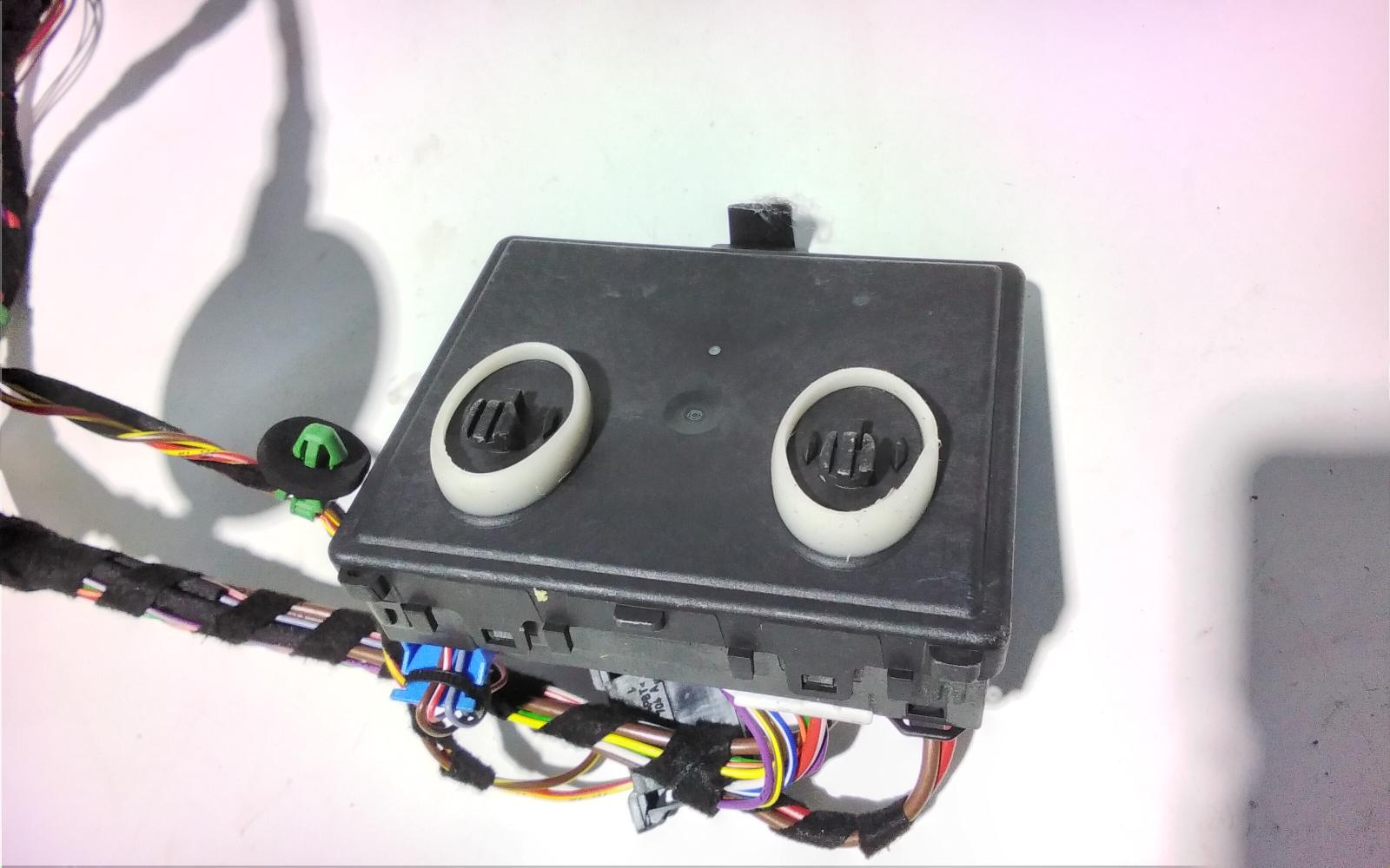 View Auto part Misc Volkswagen Golf 2020