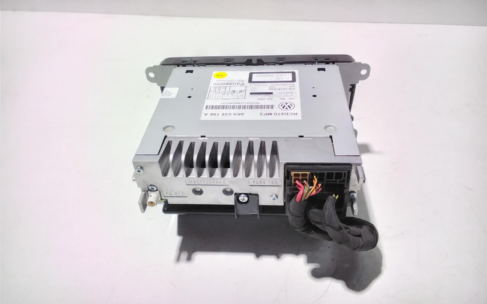 View Auto part Radio/Cd/Dvd/Sat/Tv Volkswagen Amarok 2014