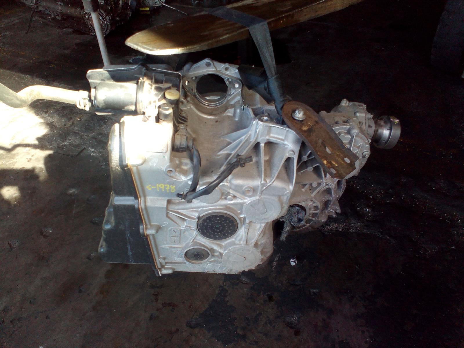 2015 Mercedes Cla Class Trans/Gearbox View Auto part Trans/Gearbox Mercedes Cla Class 2015