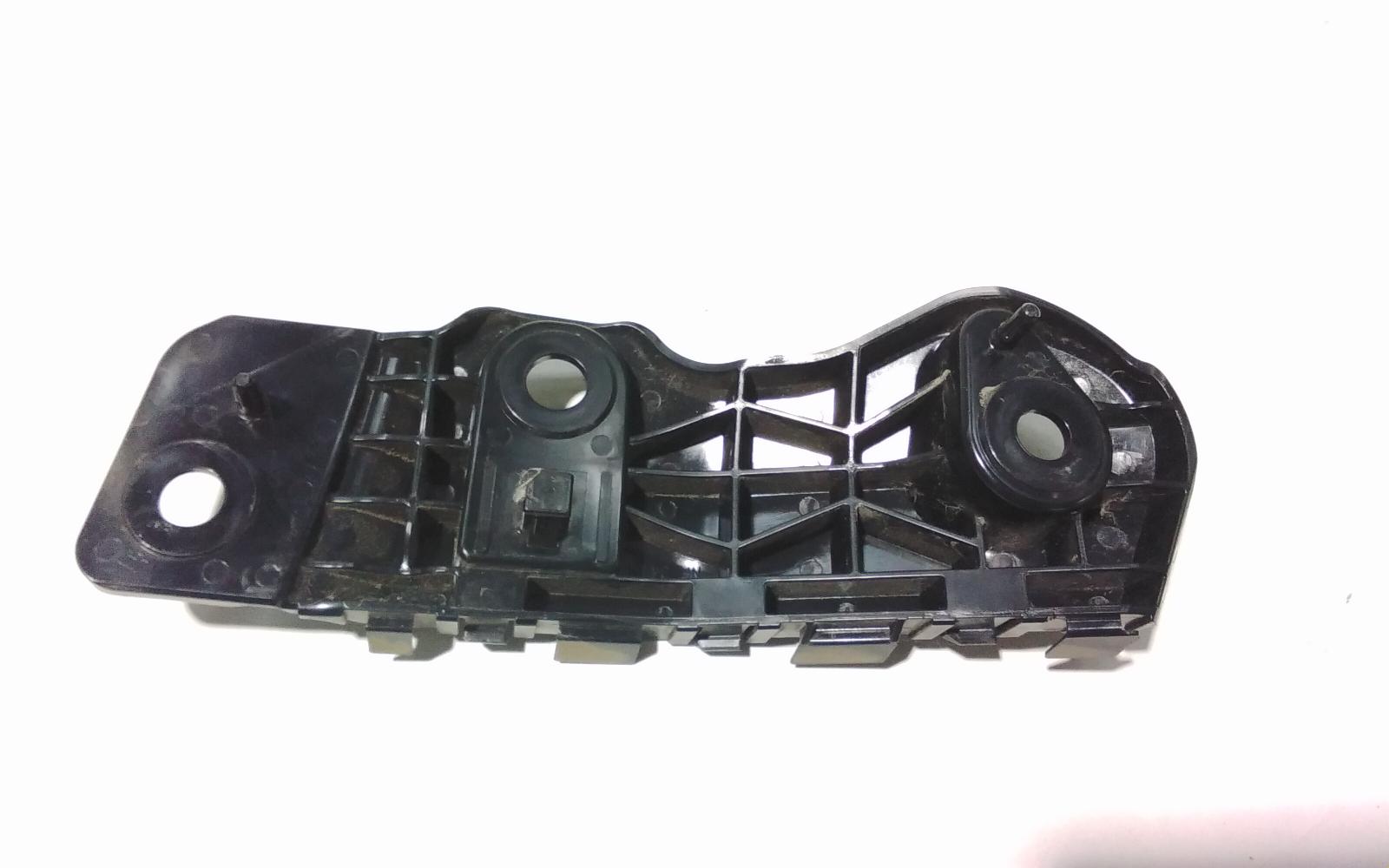 View Auto part Misc Bracket Mazda Cx5 2020