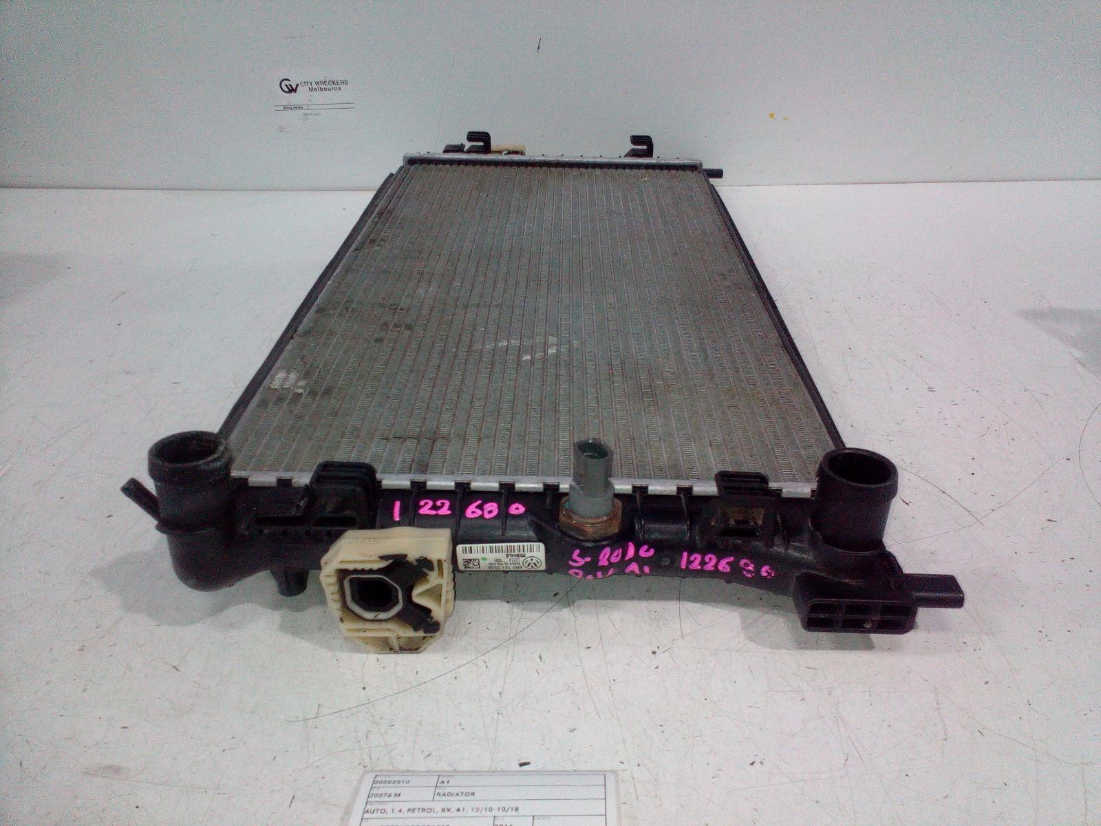 View Auto part Radiator Audi A1 2016