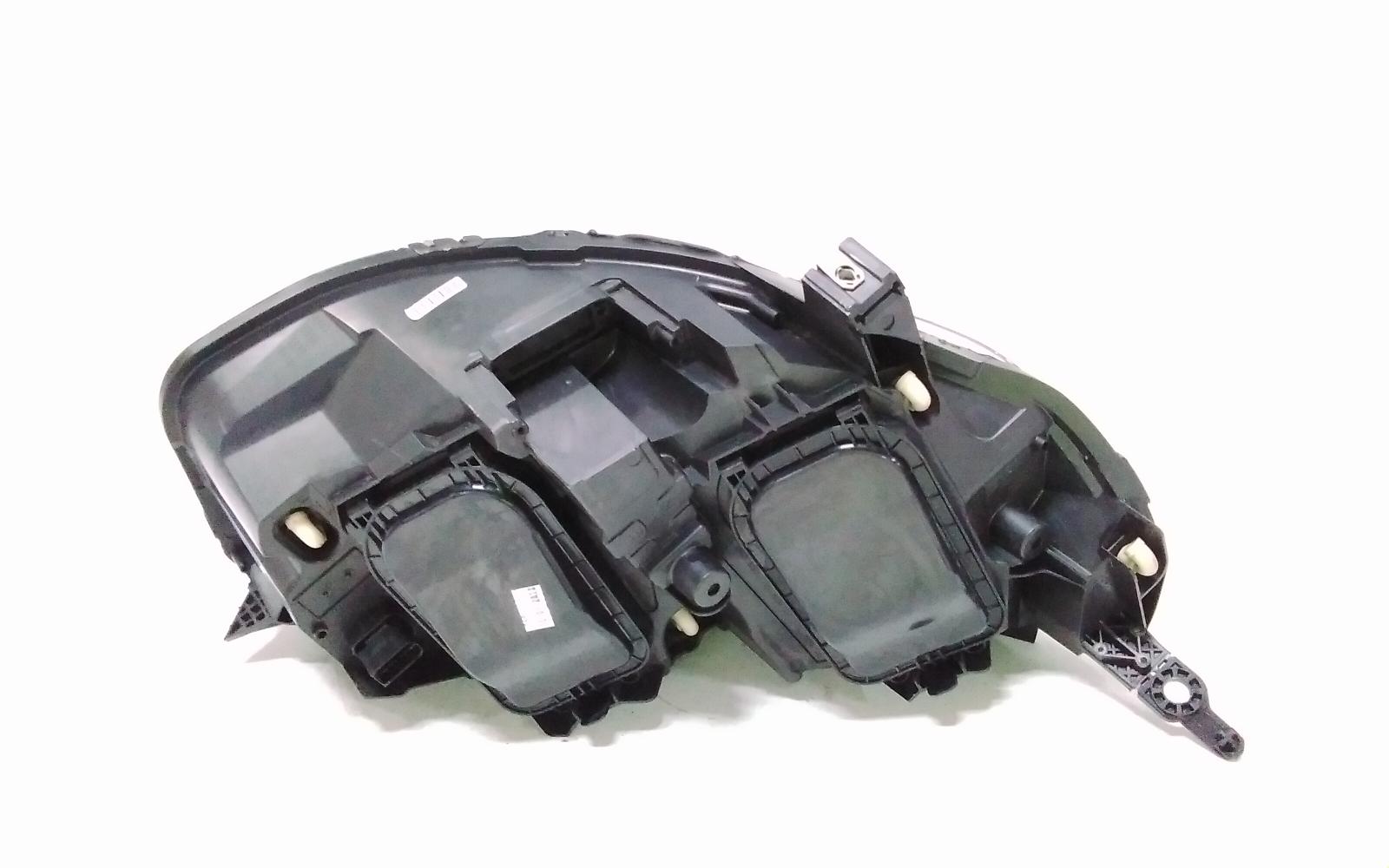 View Auto part Left Headlamp Peugeot Expert 2019