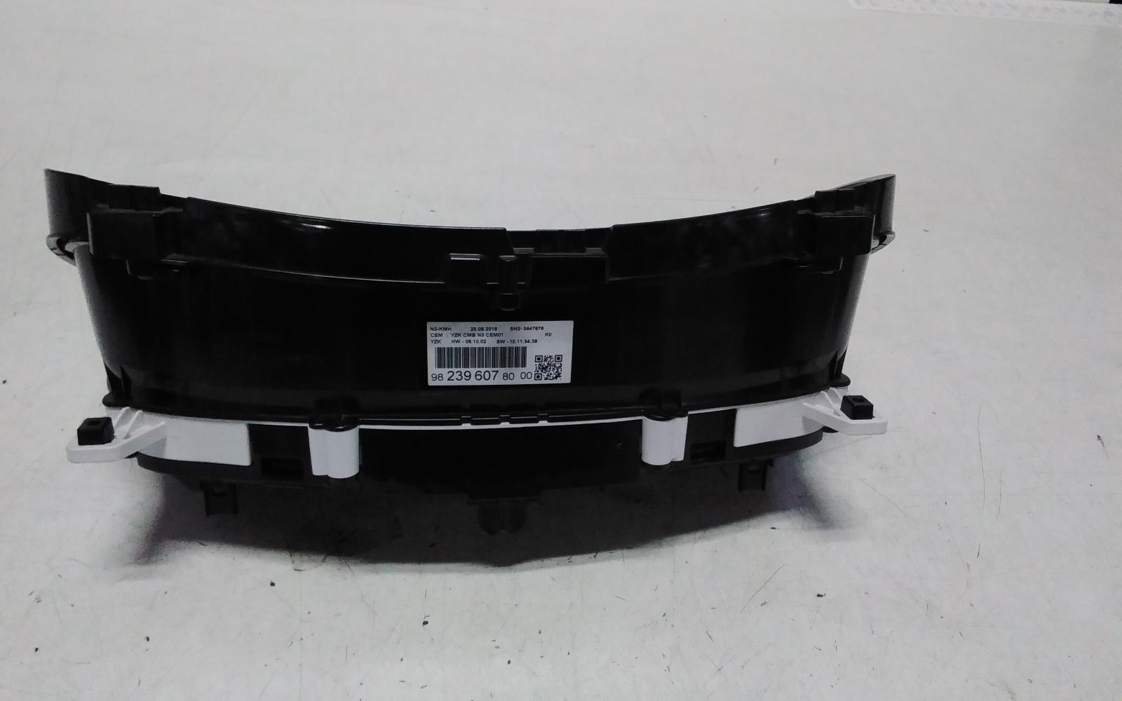 View Auto part Instrument Cluster Peugeot Expert 2019