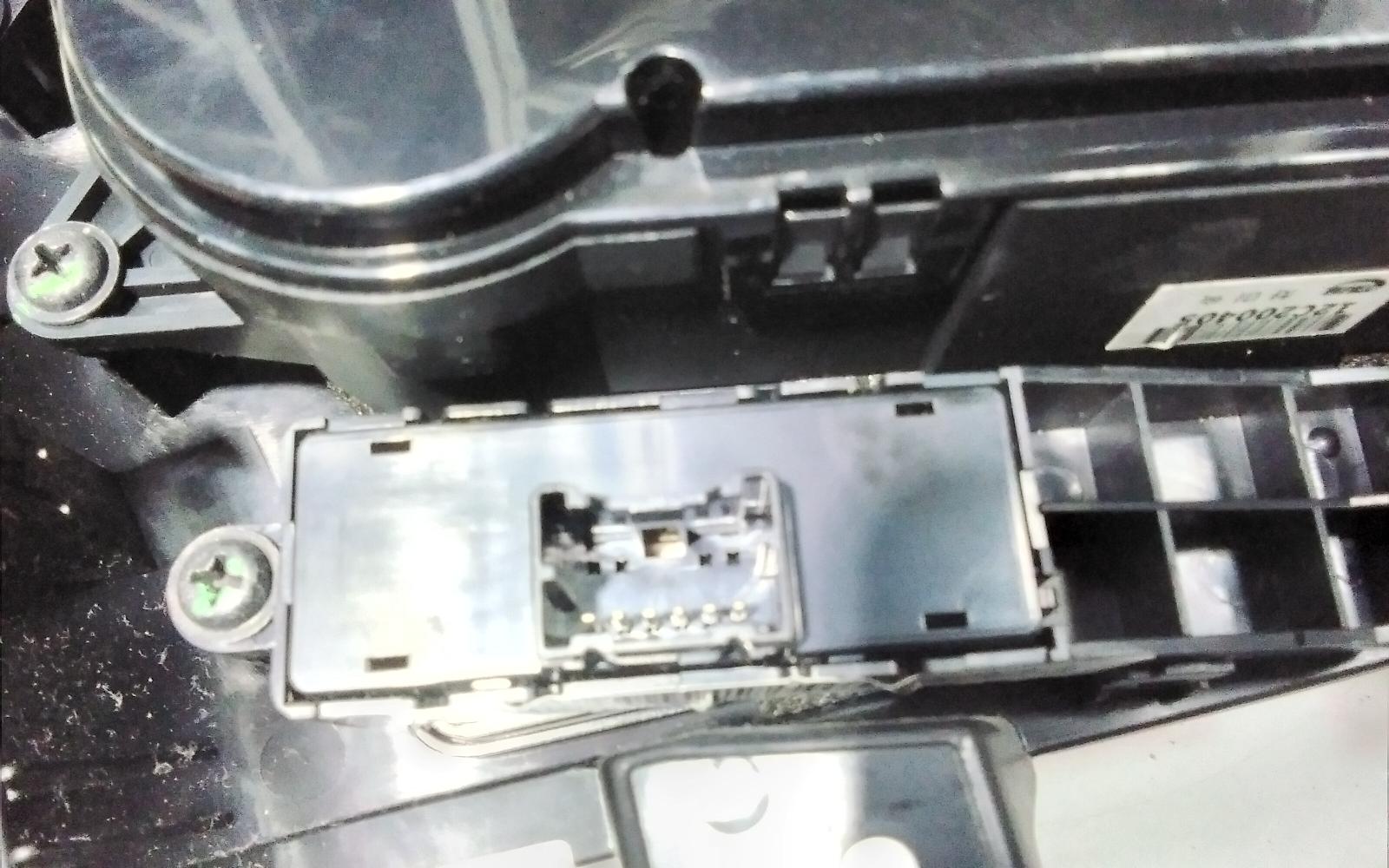 View Auto part Heater/Ac Controls Kia Optima 2013