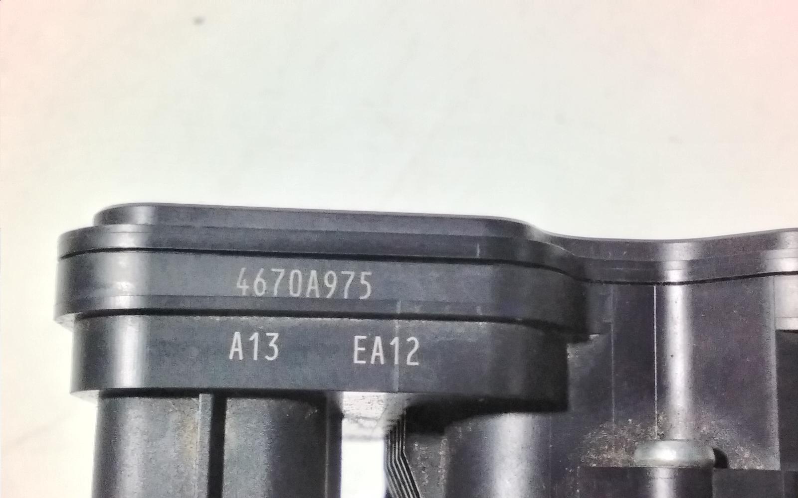 View Auto part Abs Pump/Modulator Mitsubishi Triton 2016