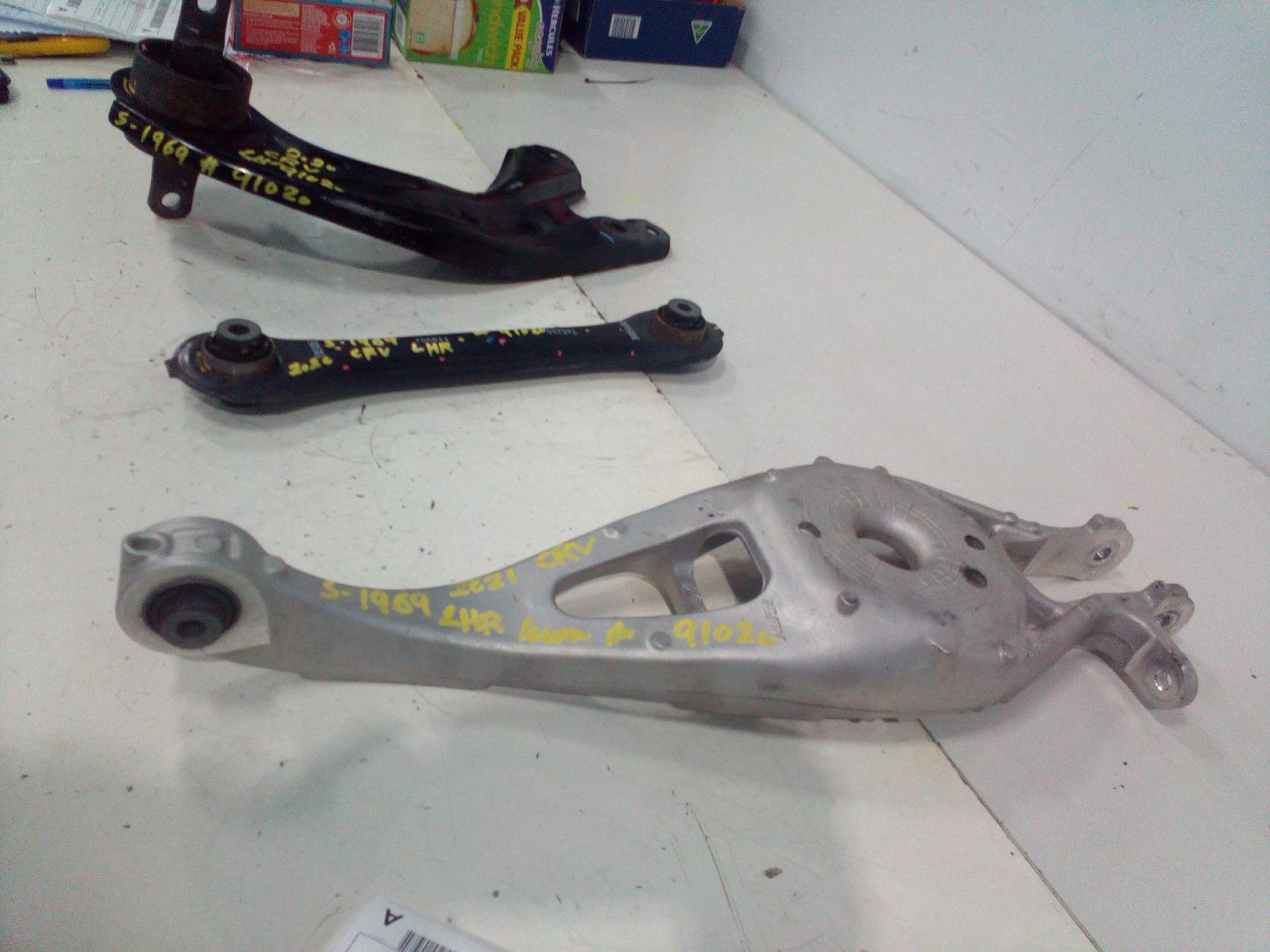 Left Rear Trailing Arm Crv Honda 2021