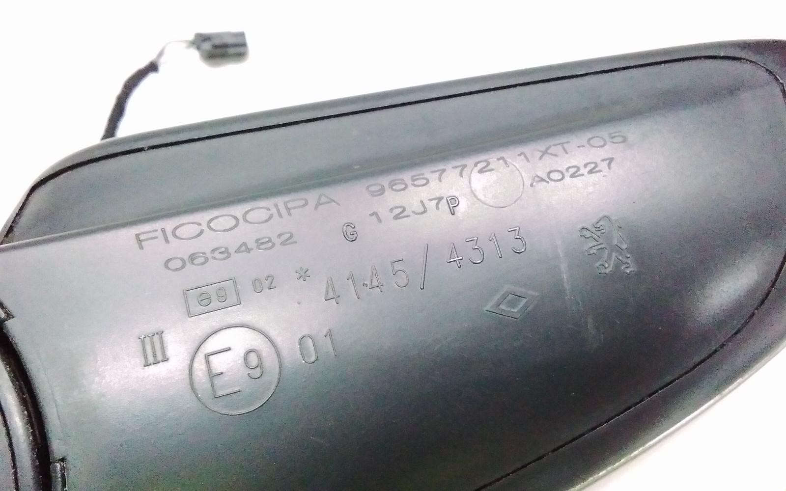 View Auto part Right Door Mirror Peugeot 307 2008