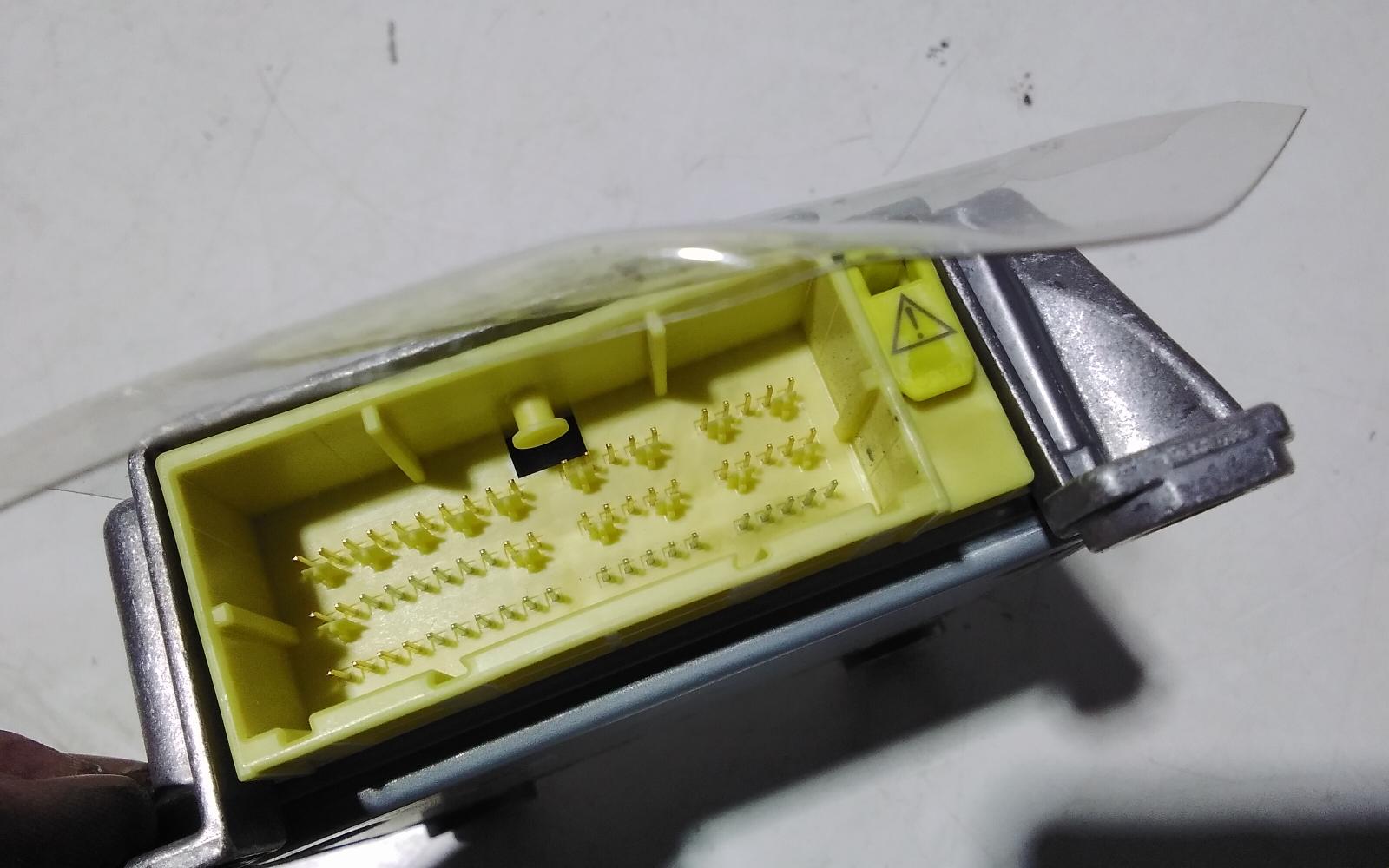 View Auto part Airbag Module/Sensor Lexus Is250/is250c 2007