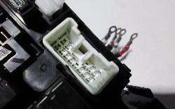 View Auto part Fuse Box Mitsubishi Triton 2016