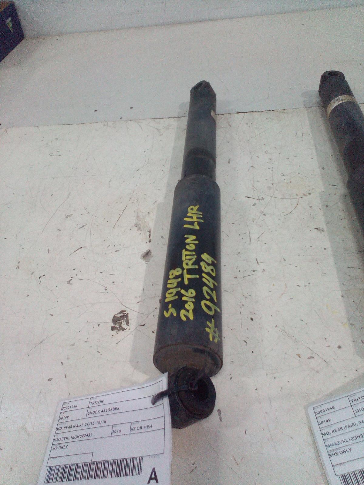 View Auto part Shock Absorber Mitsubishi Triton 2016